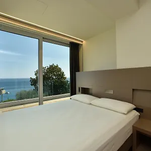 https://le-roi.hotelitalianriviera.com